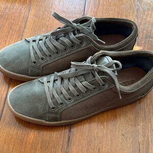 Aldo Green Casual Sneakers